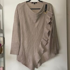 BRIGGS|Light Taupe Ruffle Shawl Sweater with Buckle Detail|Small|EUC